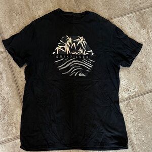 Quiksilver Black and Tan Graphic Tee